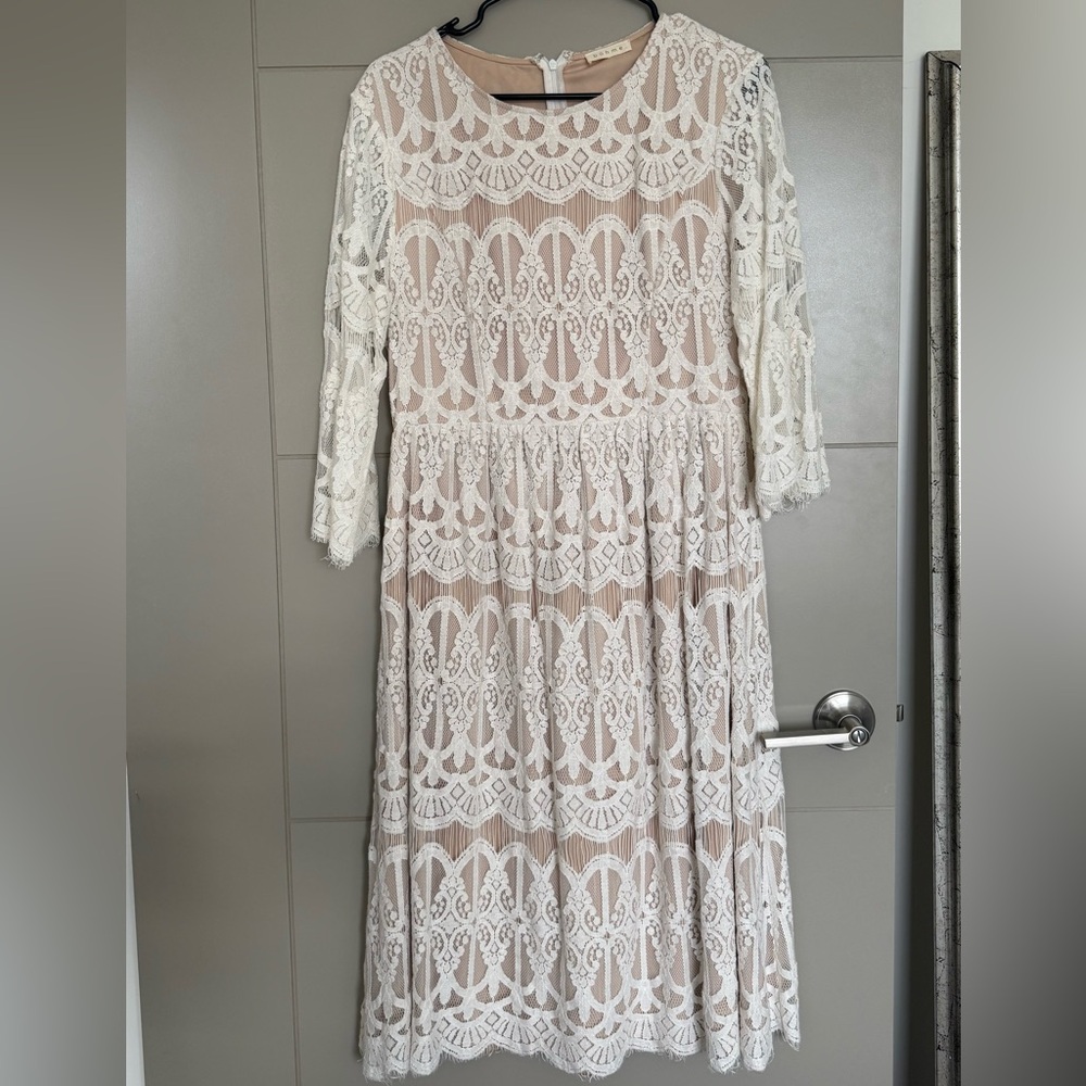 Bohme Cream Lace 3/4 Sleeve Midi Dress